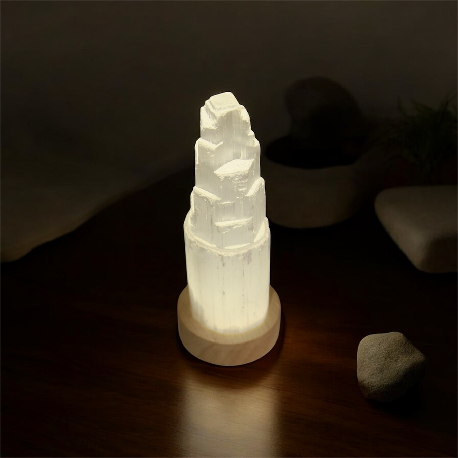 Selenite Tower 15cm (Light)