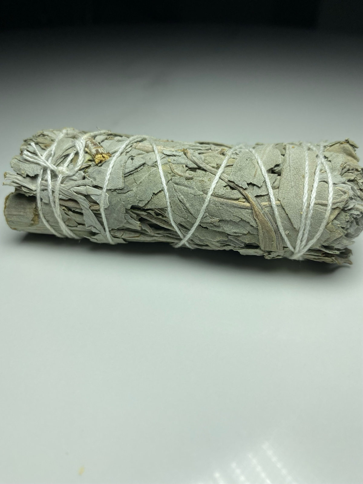 Sage Bundle – Single Smudge Stick for Cleansing & Fresh Space