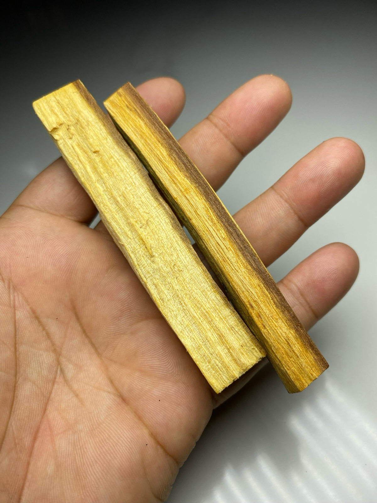 Palo Santo 2 Sticks | Grounding & Cleansing Ritual Wood