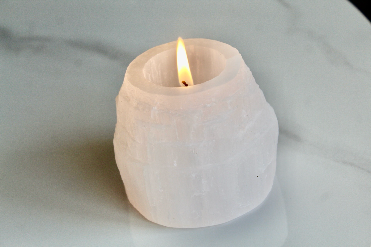 Selenite Candle Holder | Soft Light, Clarity & Calm
