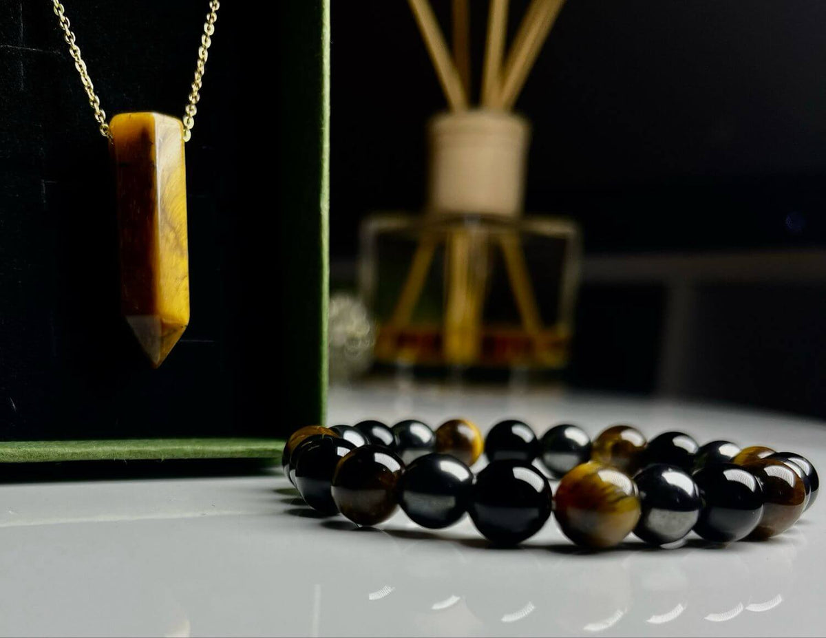 VIKA Confidence and Grounding Jewellery Set