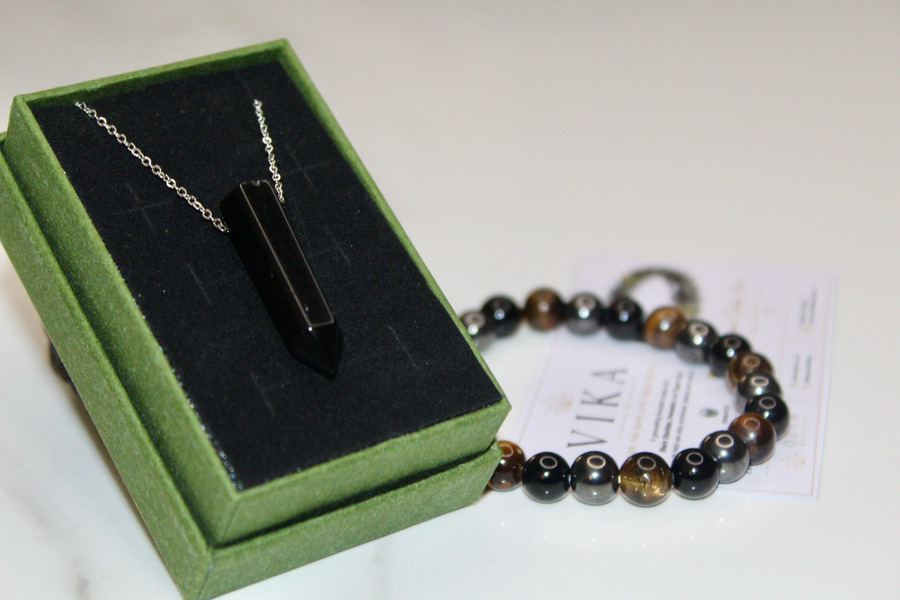 VIKA Protection Jewellery Set